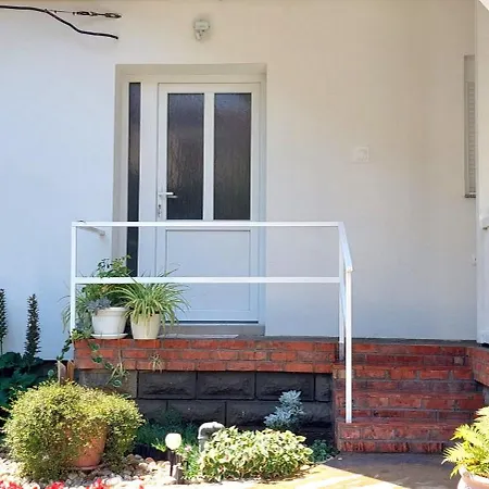 Mala Kuca Apartment Vinkovci Exterior photo